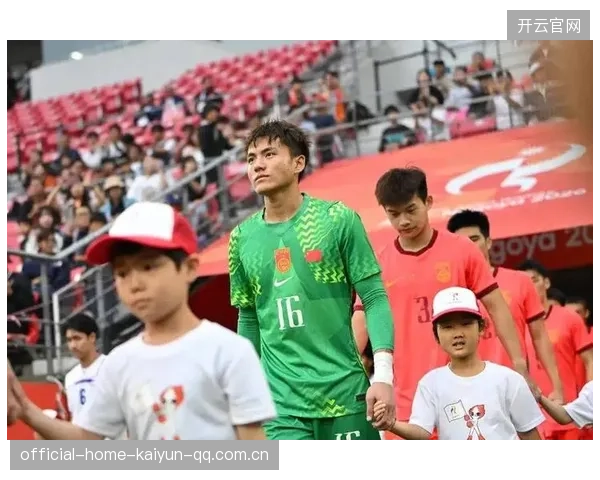 中国U23队的“越位之梦”与胡荷韬的破门之光：一场战平的故事背后的故事